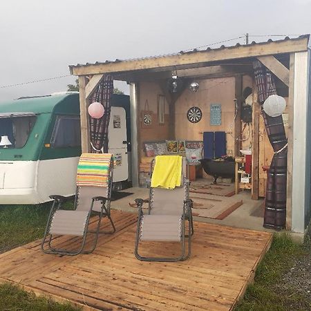 Father Ted Retro Caravan! Drumaville Екстериор снимка