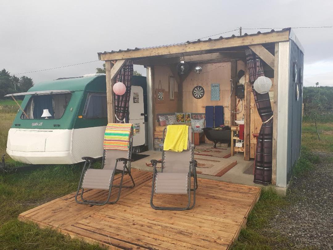 Father Ted Retro Caravan! Drumaville Екстериор снимка